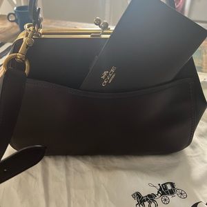 Coach kisslock frame bag Oxblood